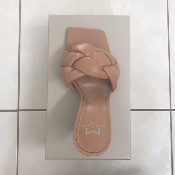 Marc Fisher Digana Braided Square Toe Slip on Heel in size 6.5 - Picture 3 of 8